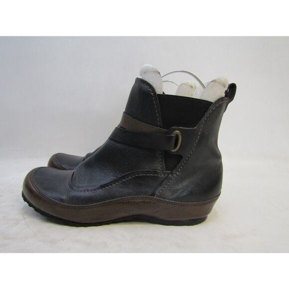 Clarks Artisan Womens Sz 9 M Black Brown Leather Zip Ankle Fashion Boots Bootie - Picture 1 of 12